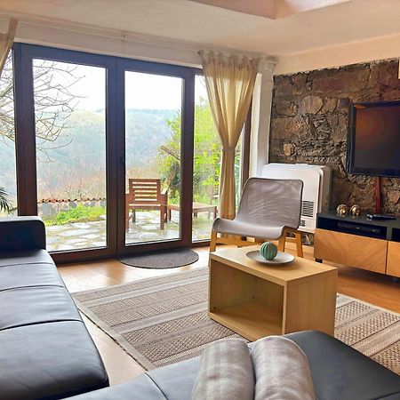 Retiro De Gondramaz - 200 M2 Villa Kültér fotó