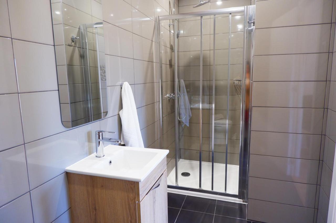 Retiro De Gondramaz - 200 M2 Villa Kültér fotó